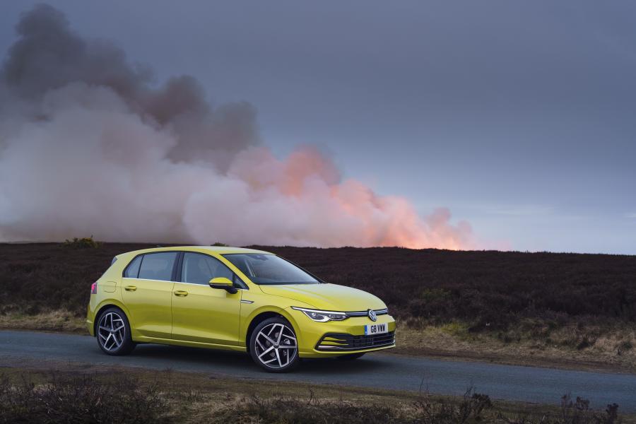  Volkswagen Golf Style 2020 года  (UK) (фото 12 из 40)